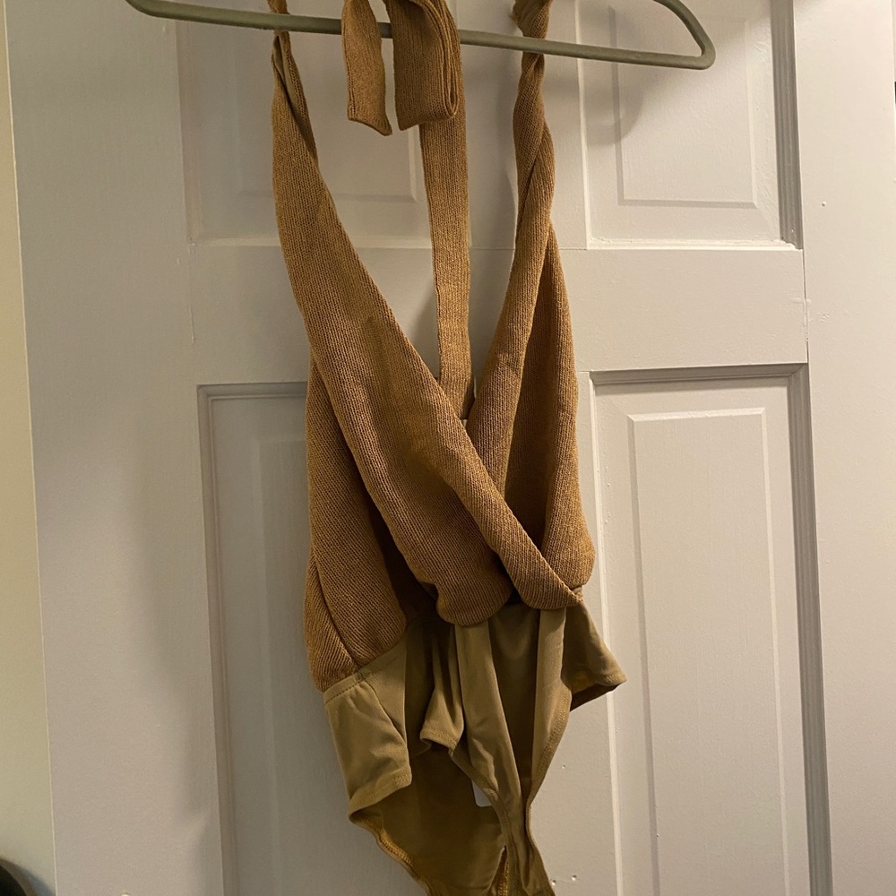 Tie bodysuit tank top with tags!